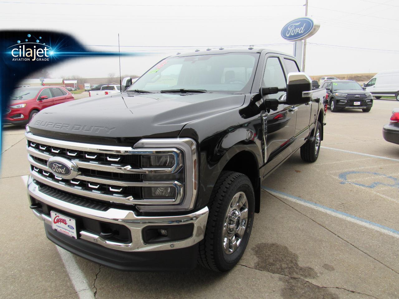 2026 Ford Super Duty F-350 SRW LARIAT 4WD Crew Cab 8' Box