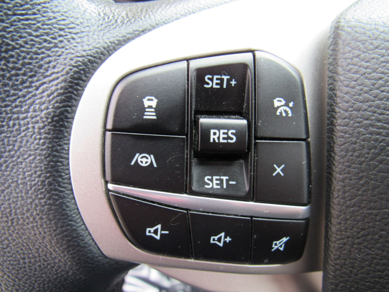 Ford Explorer XLT 4WD 2022