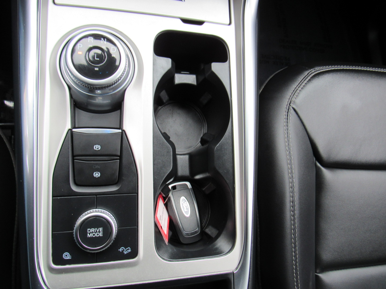 Ford Explorer XLT 4WD 2022