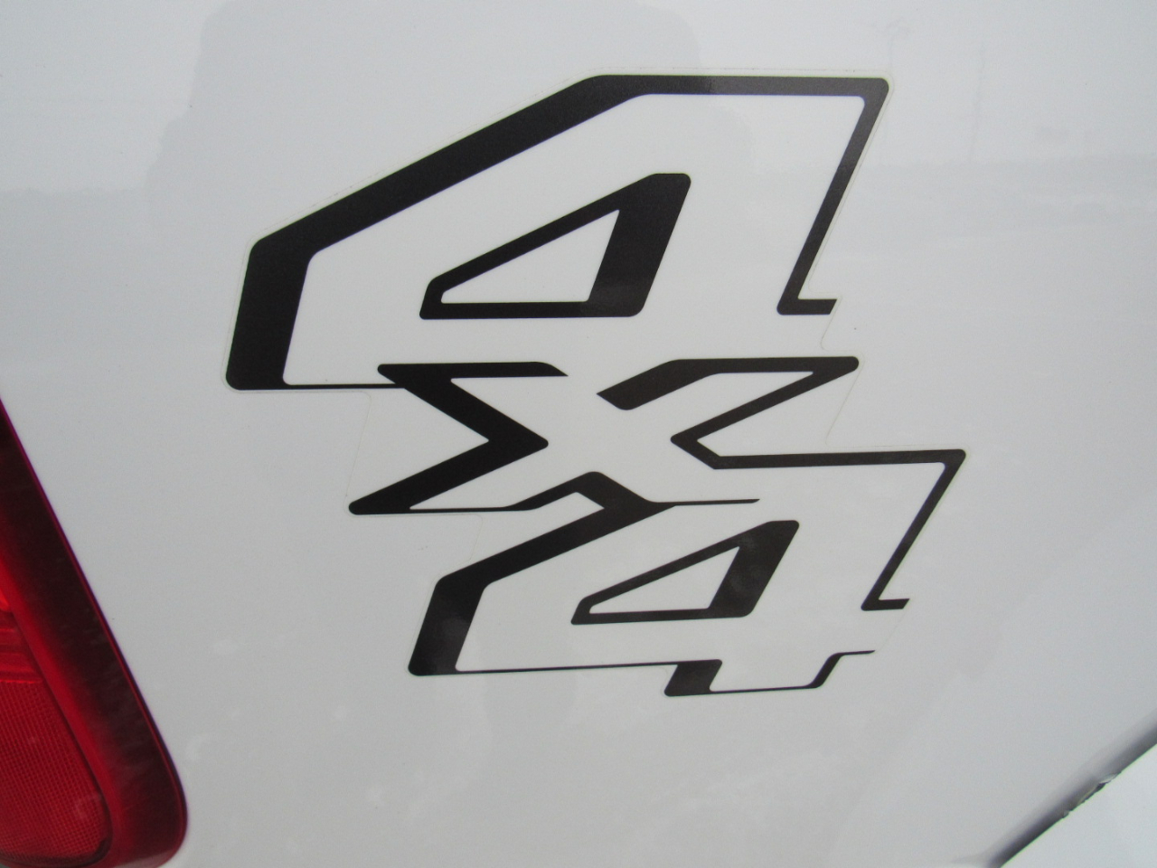 Ford Super Duty F-350 DRW 4WD Reg Cab 137" XLT 2015