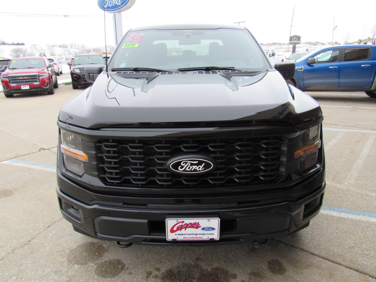 Ford F-150 STX 4WD SuperCrew 5.5' Box 2025