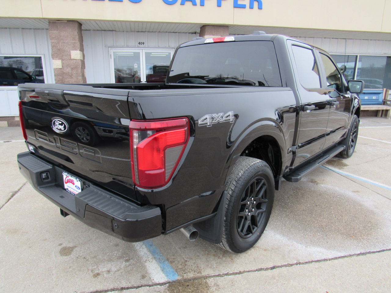 Ford F-150 STX 4WD SuperCrew 5.5' Box 2025