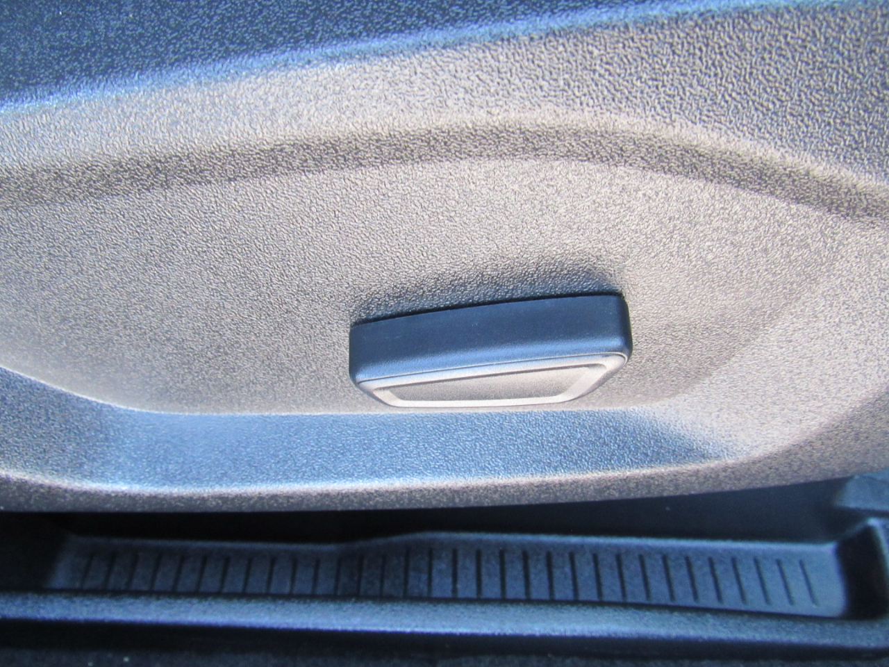 Ford Edge SEL AWD 2024