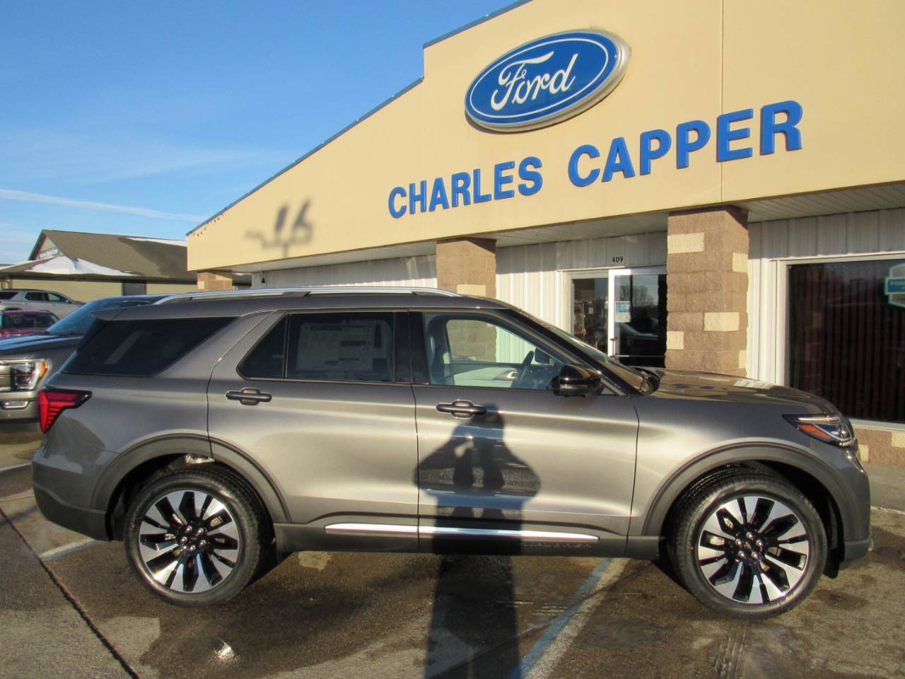Ford Explorer Platinum 4WD 2026