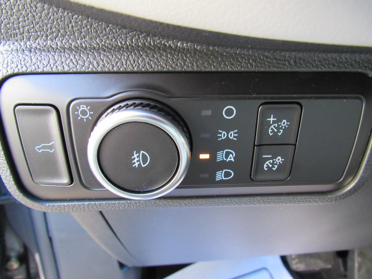 Ford Explorer Platinum 4WD 2026