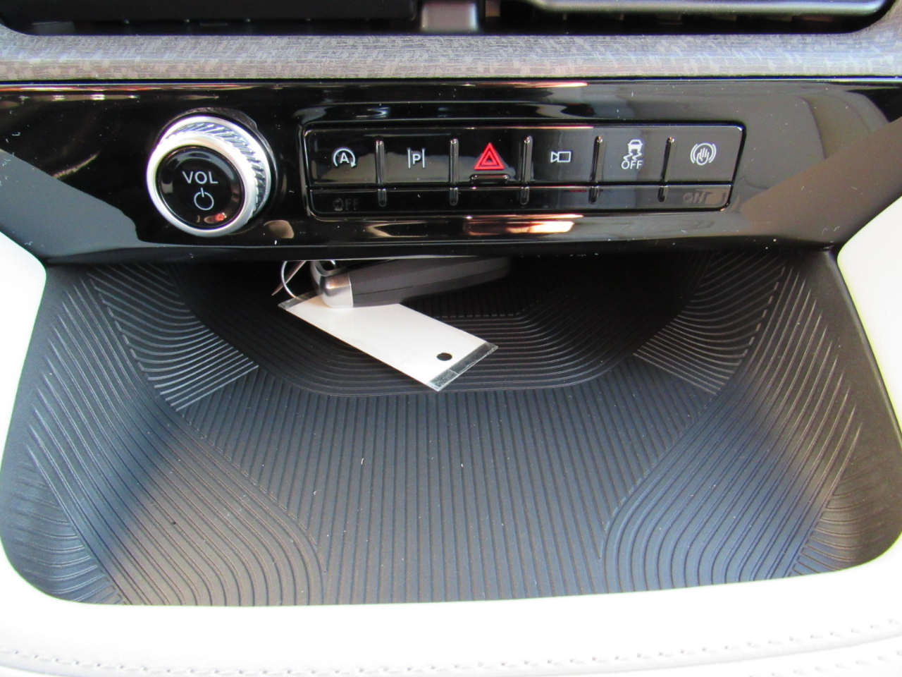 Ford Explorer Platinum 4WD 2026