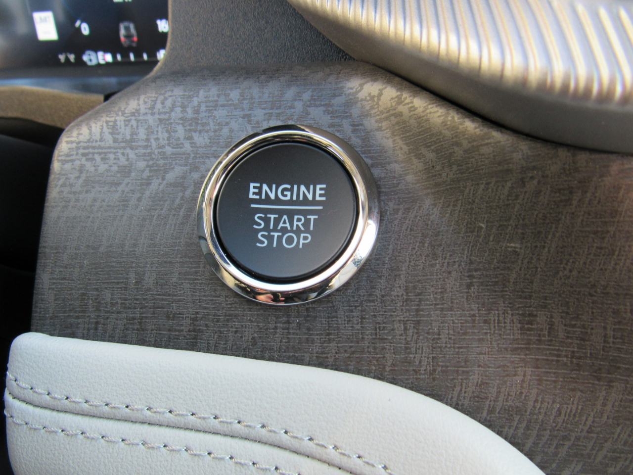 Ford Explorer Platinum 4WD 2026