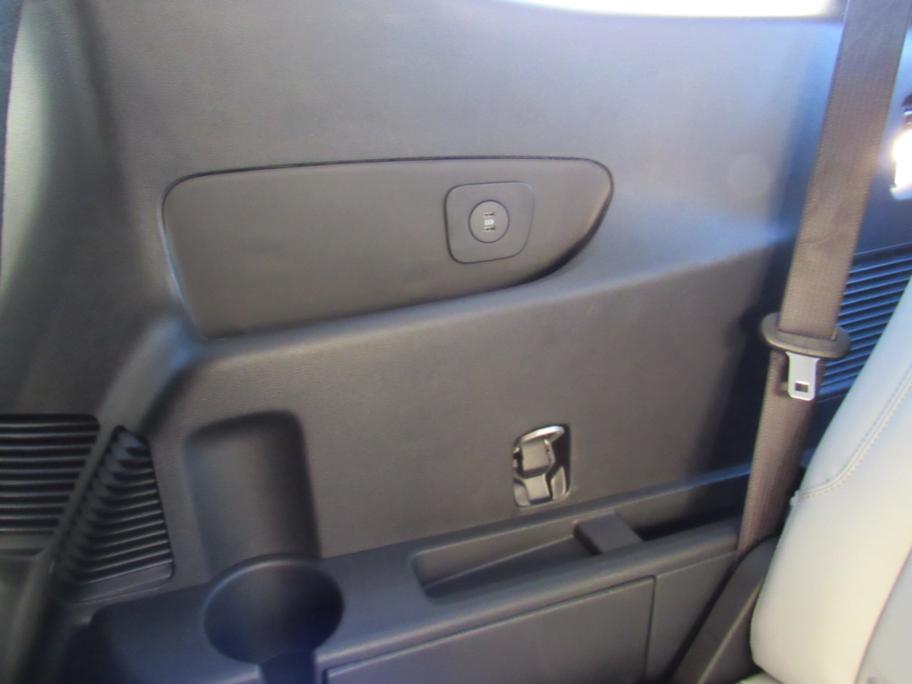 Ford Explorer Platinum 4WD 2026