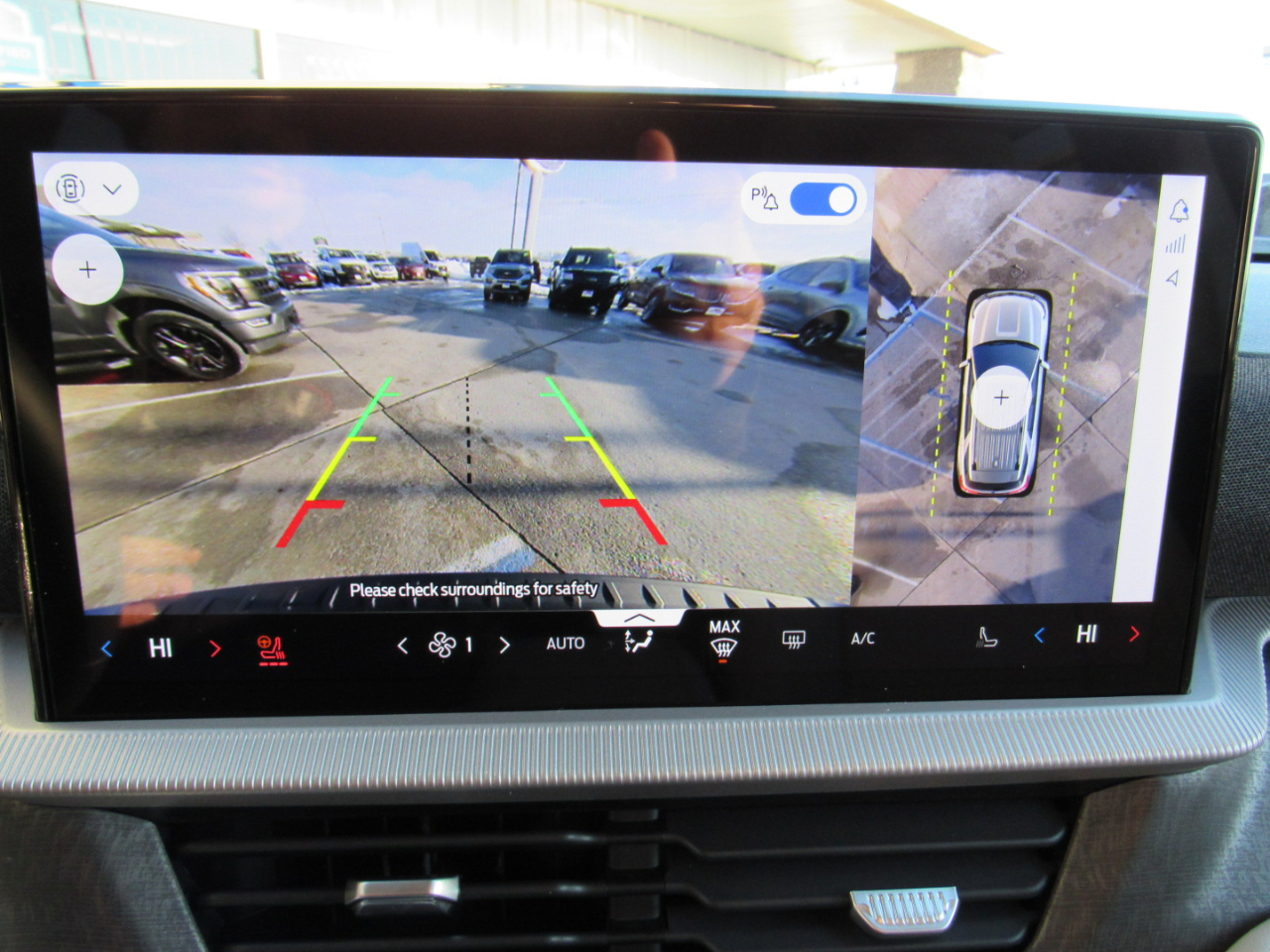 Ford Explorer Platinum 4WD 2026