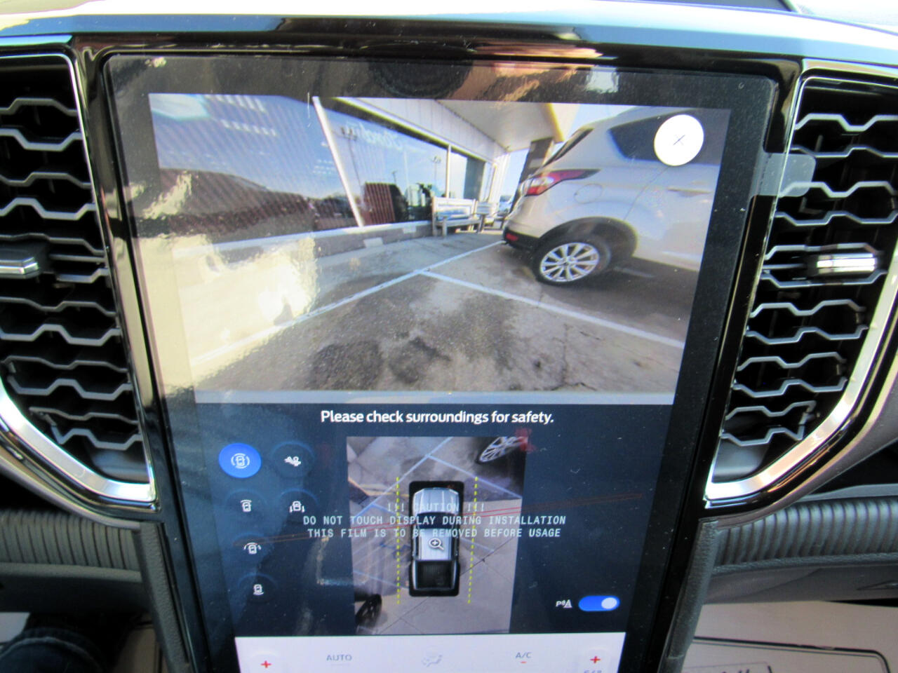 Ford Ranger XLT 4WD SuperCrew 5' Box 2025