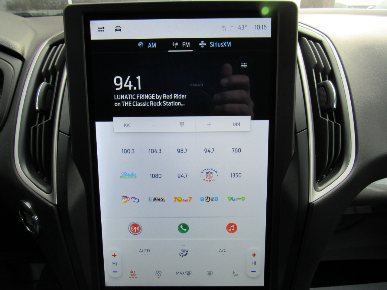 Ford Edge SEL AWD 2024