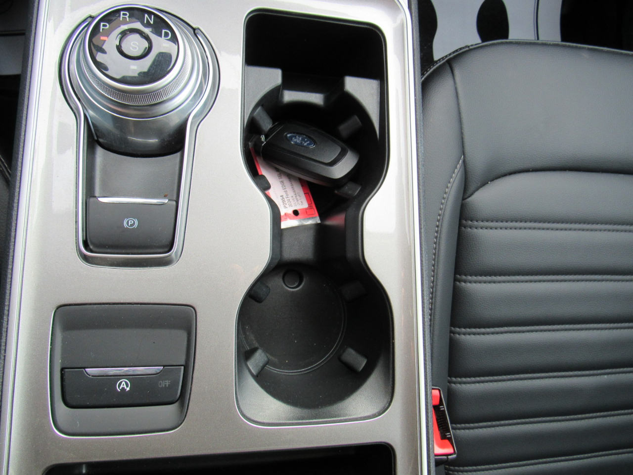 Ford Edge SEL AWD 2024