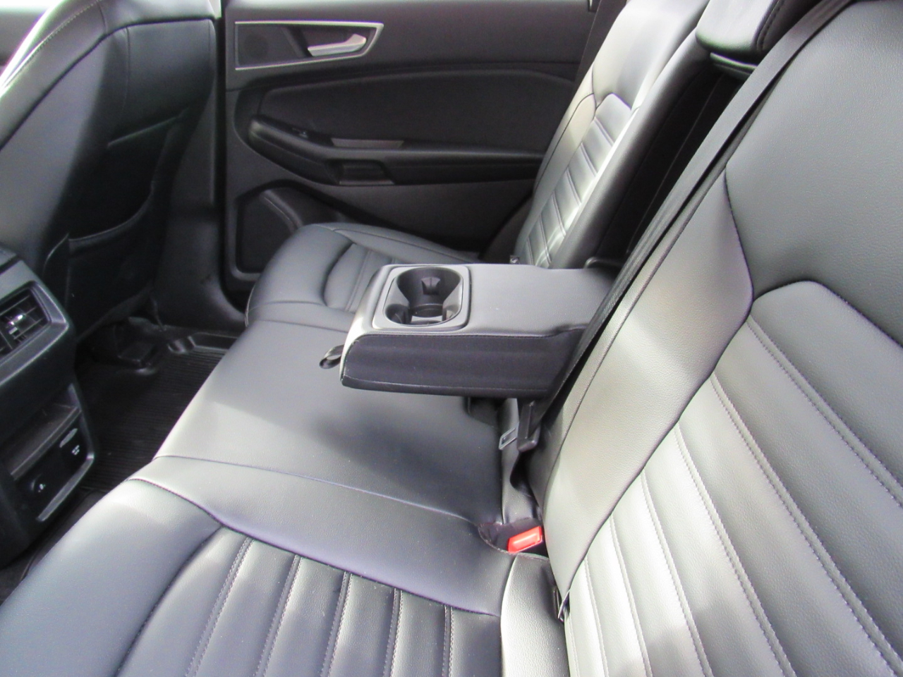 Ford Edge SEL AWD 2024