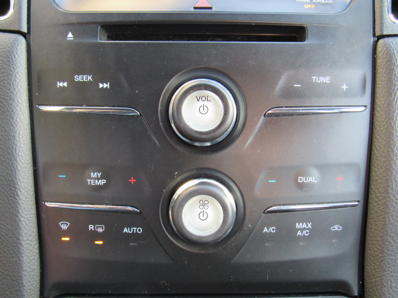 Ford Taurus SEL FWD 2017