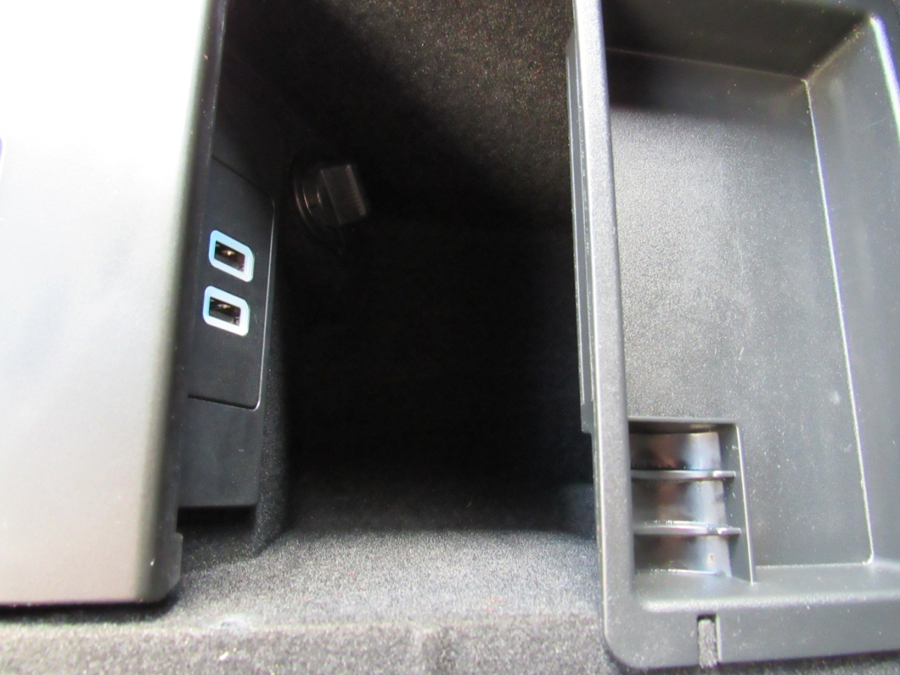 Ford Taurus SEL FWD 2017