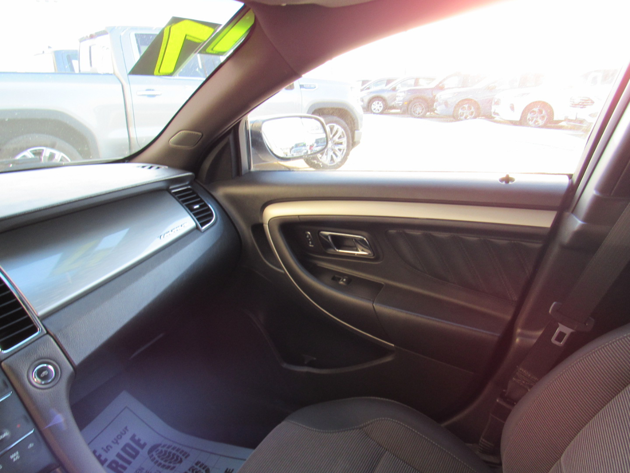 Ford Taurus SEL FWD 2017