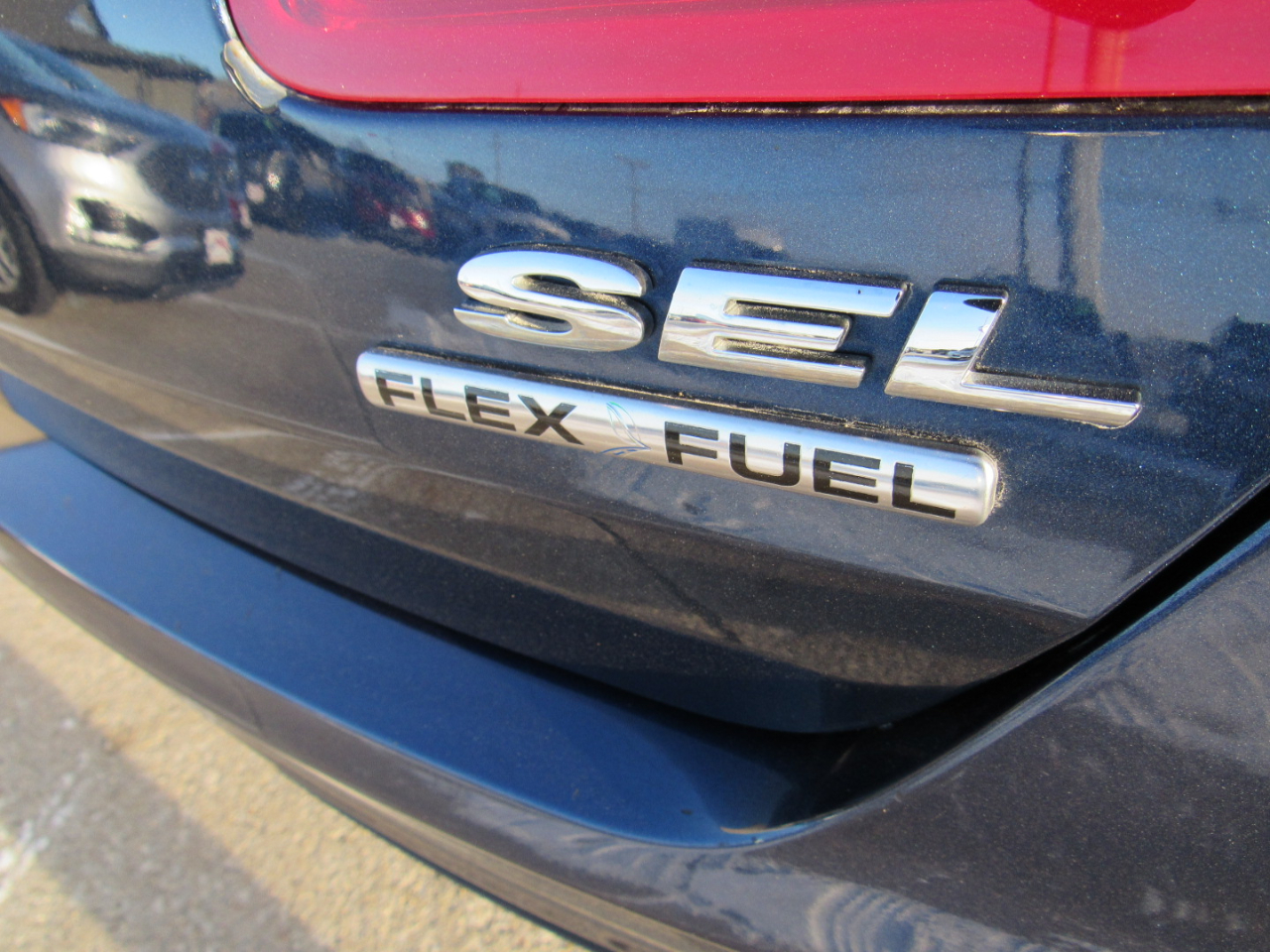 Ford Taurus SEL FWD 2017