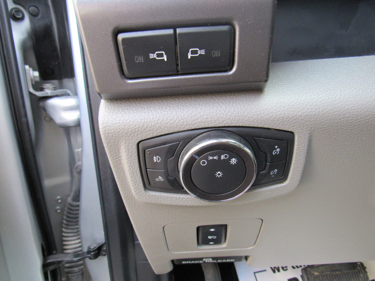 Ford Super Duty F-250 SRW XLT 4WD SuperCab 6.75' Box 2017