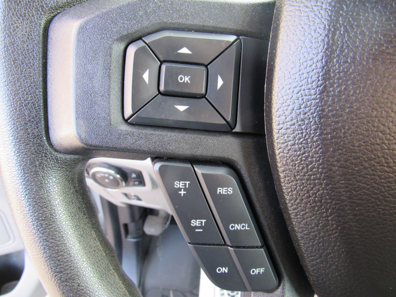 Ford Super Duty F-250 SRW XLT 4WD SuperCab 6.75' Box 2017