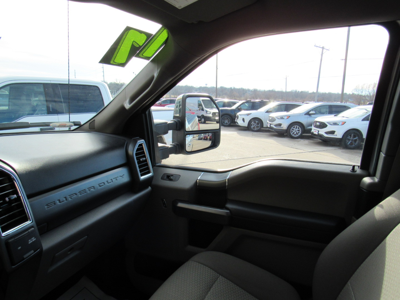 Ford Super Duty F-250 SRW XLT 4WD SuperCab 6.75' Box 2017