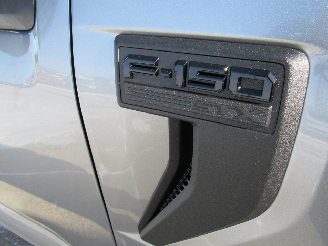 Ford F-150 STX 4WD SuperCab 6.5' Box 2026