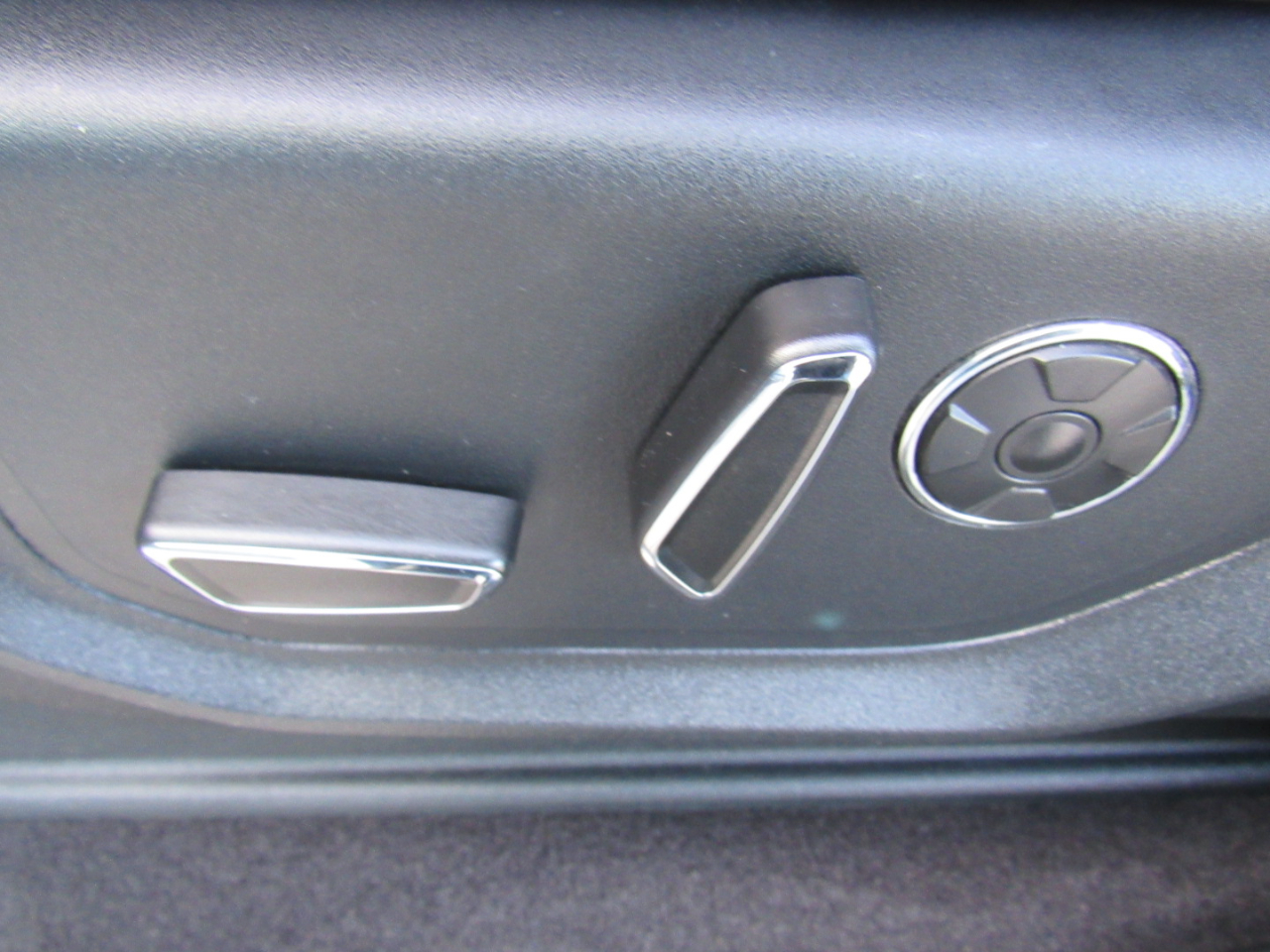 Ford F-150 Platinum SuperCrew 5.5-ft. Bed 4WD 2019