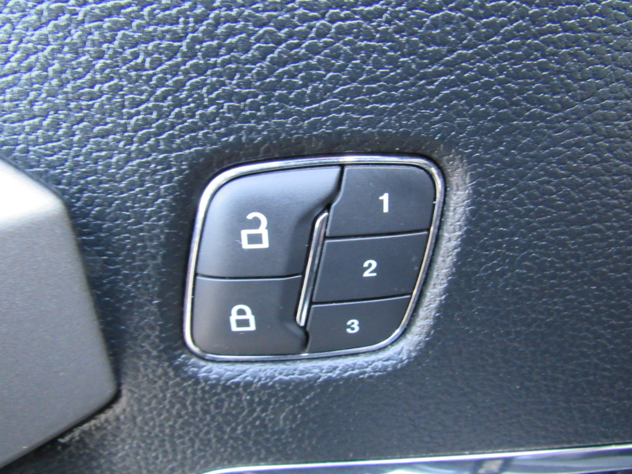 Ford F-150 Platinum SuperCrew 5.5-ft. Bed 4WD 2019