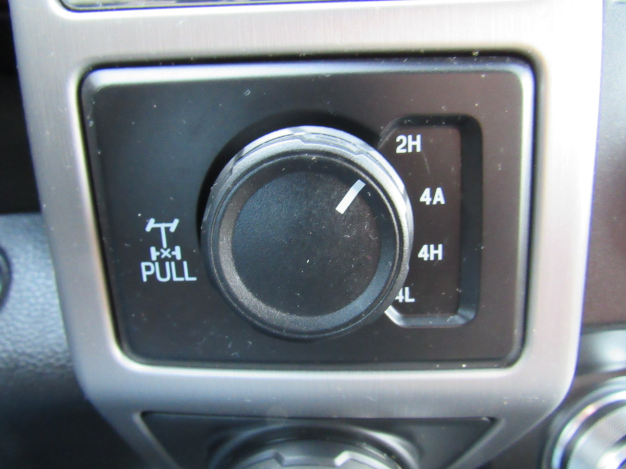 Ford F-150 Platinum SuperCrew 5.5-ft. Bed 4WD 2019