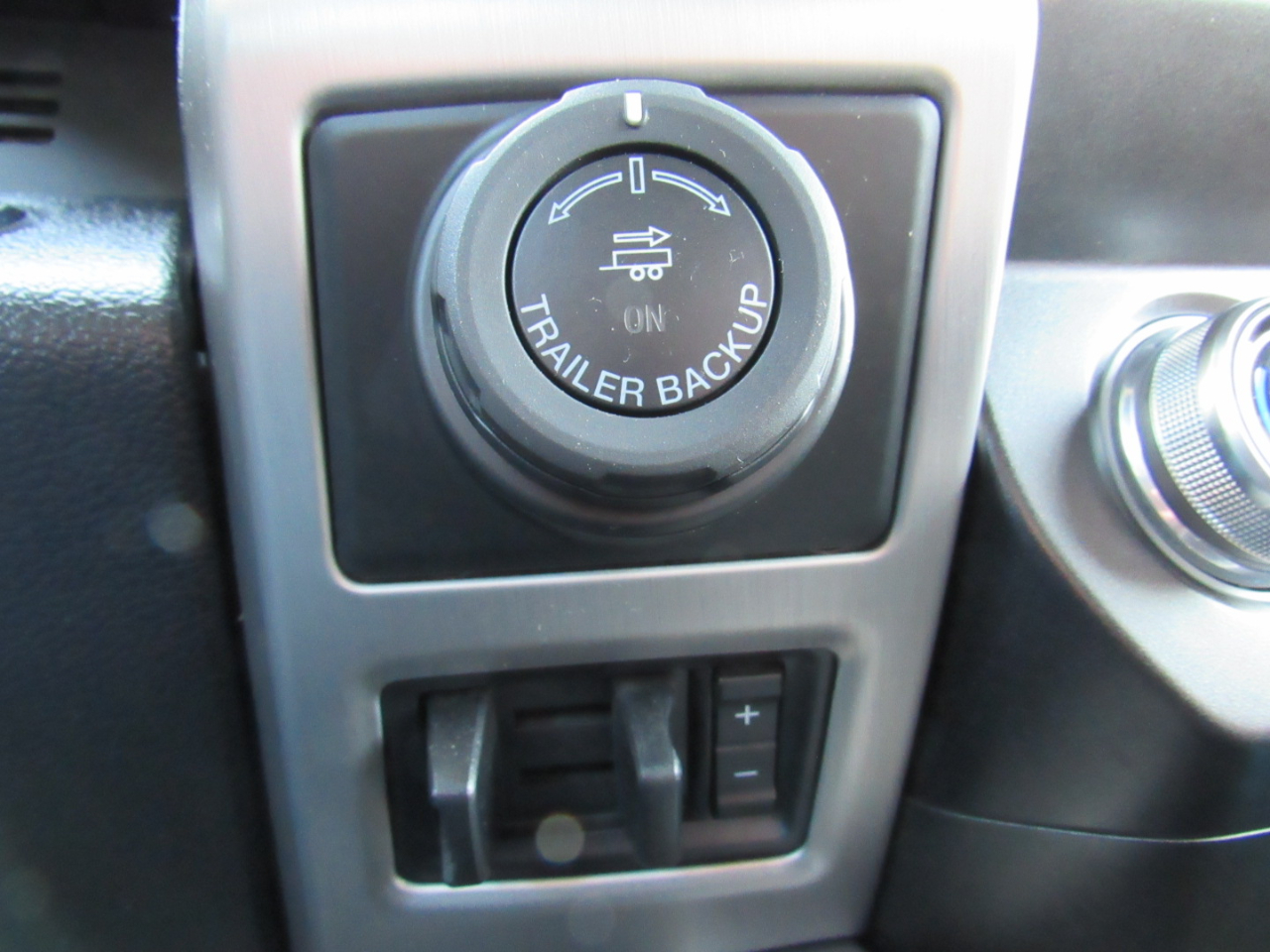 Ford F-150 Platinum SuperCrew 5.5-ft. Bed 4WD 2019