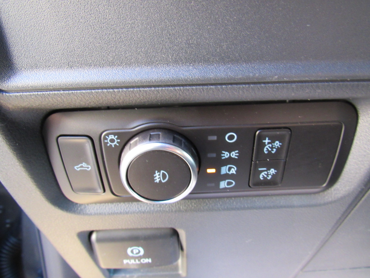 Ford F-150 STX 4WD SuperCrew 5.5' Box 2026