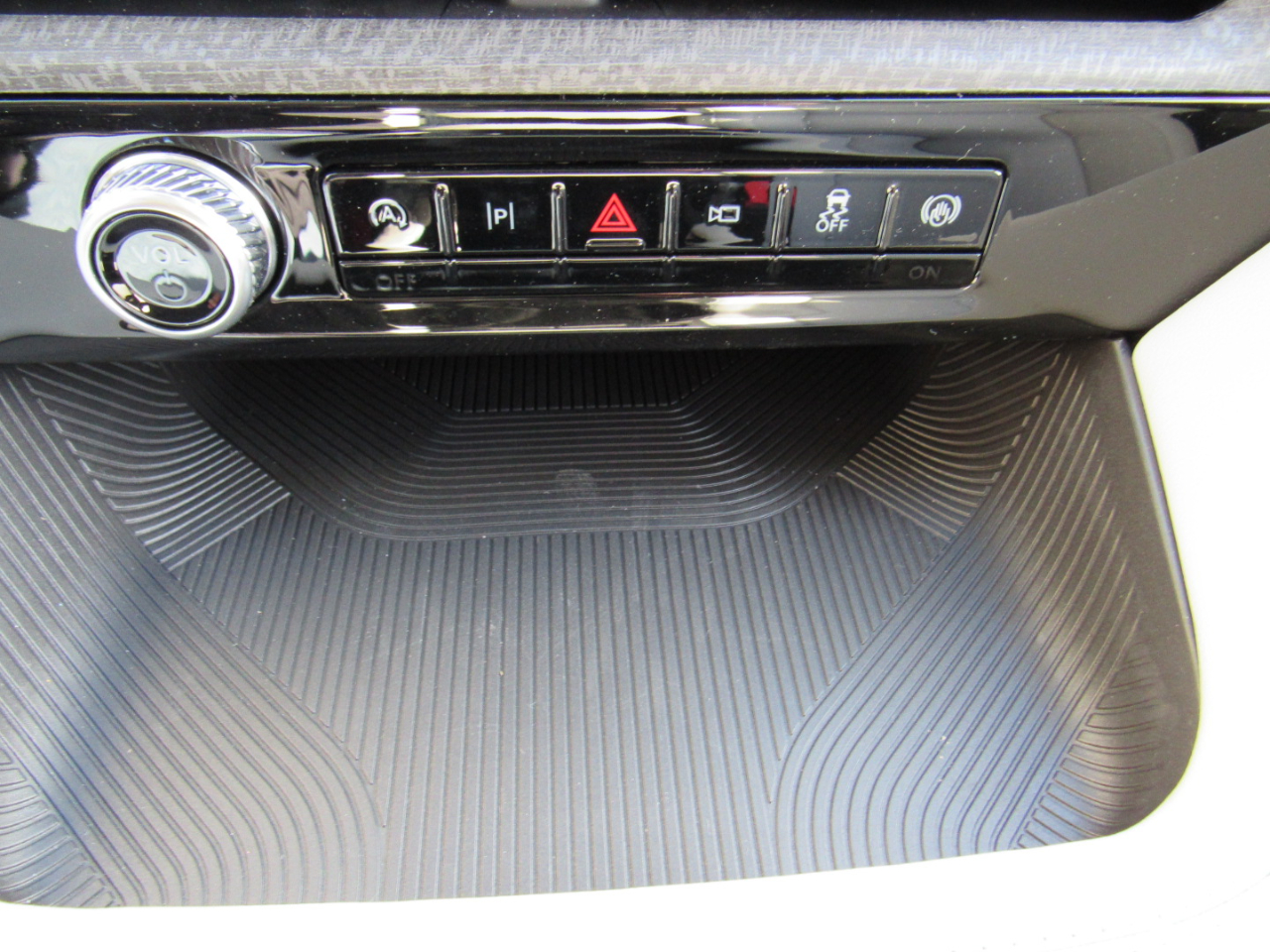 Ford Explorer Platinum 4WD 2026