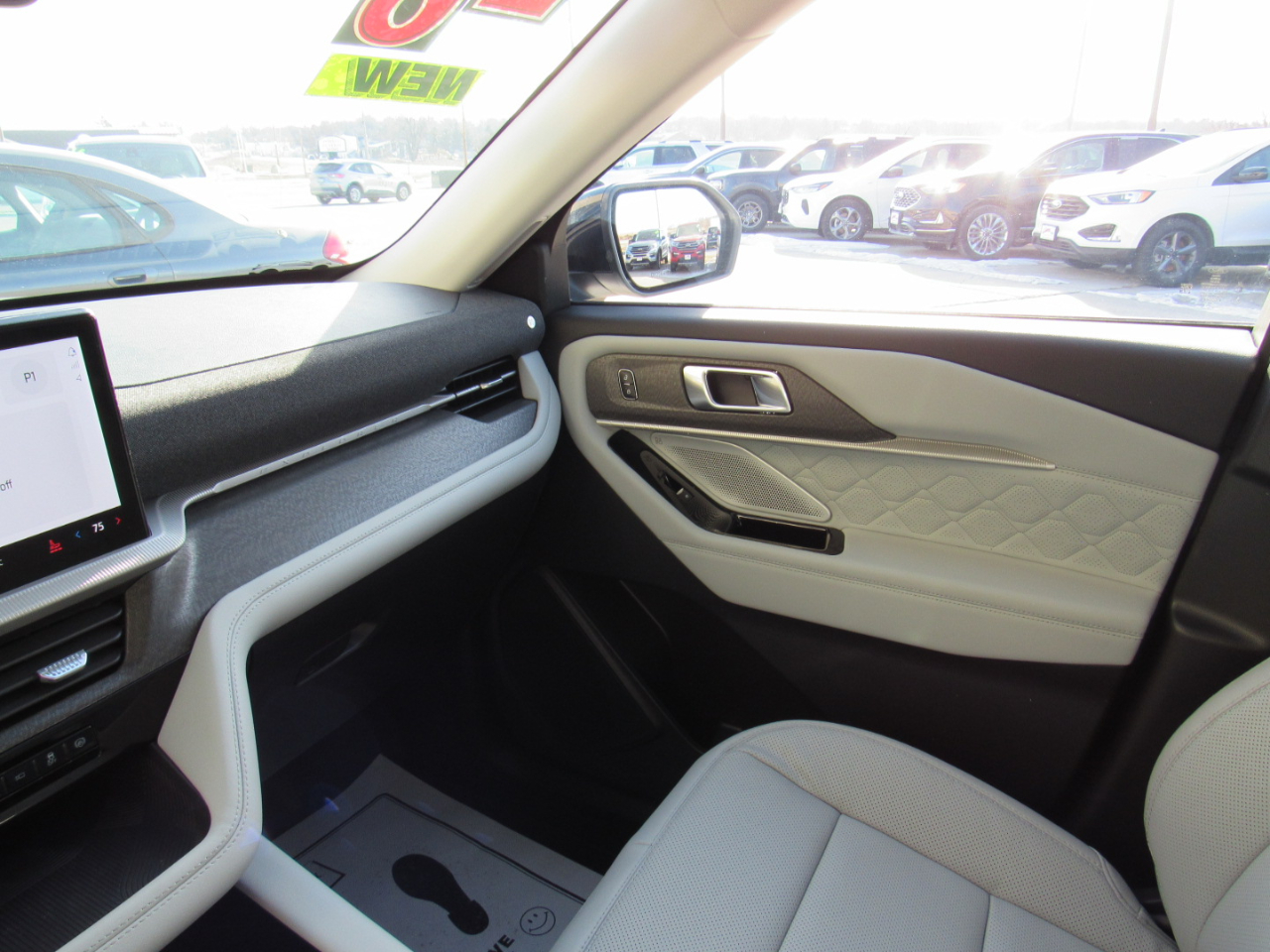 Ford Explorer Platinum 4WD 2026