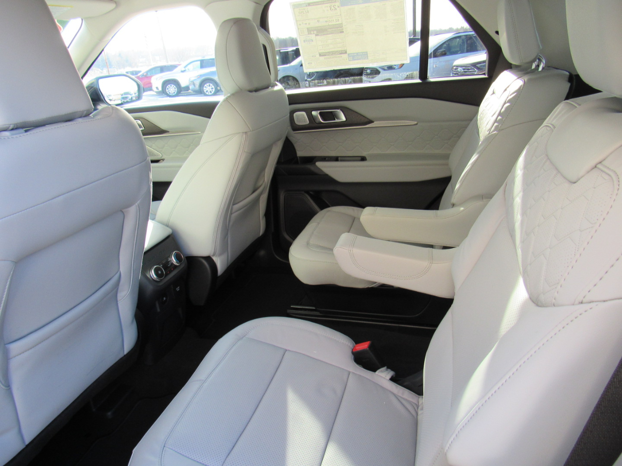 Ford Explorer Platinum 4WD 2026