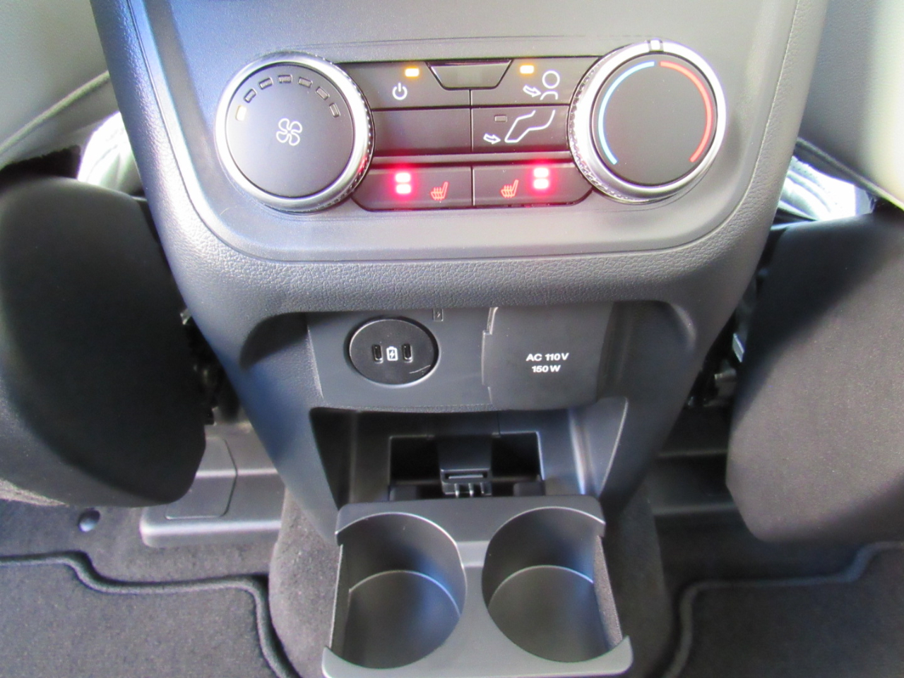 Ford Explorer Platinum 4WD 2026