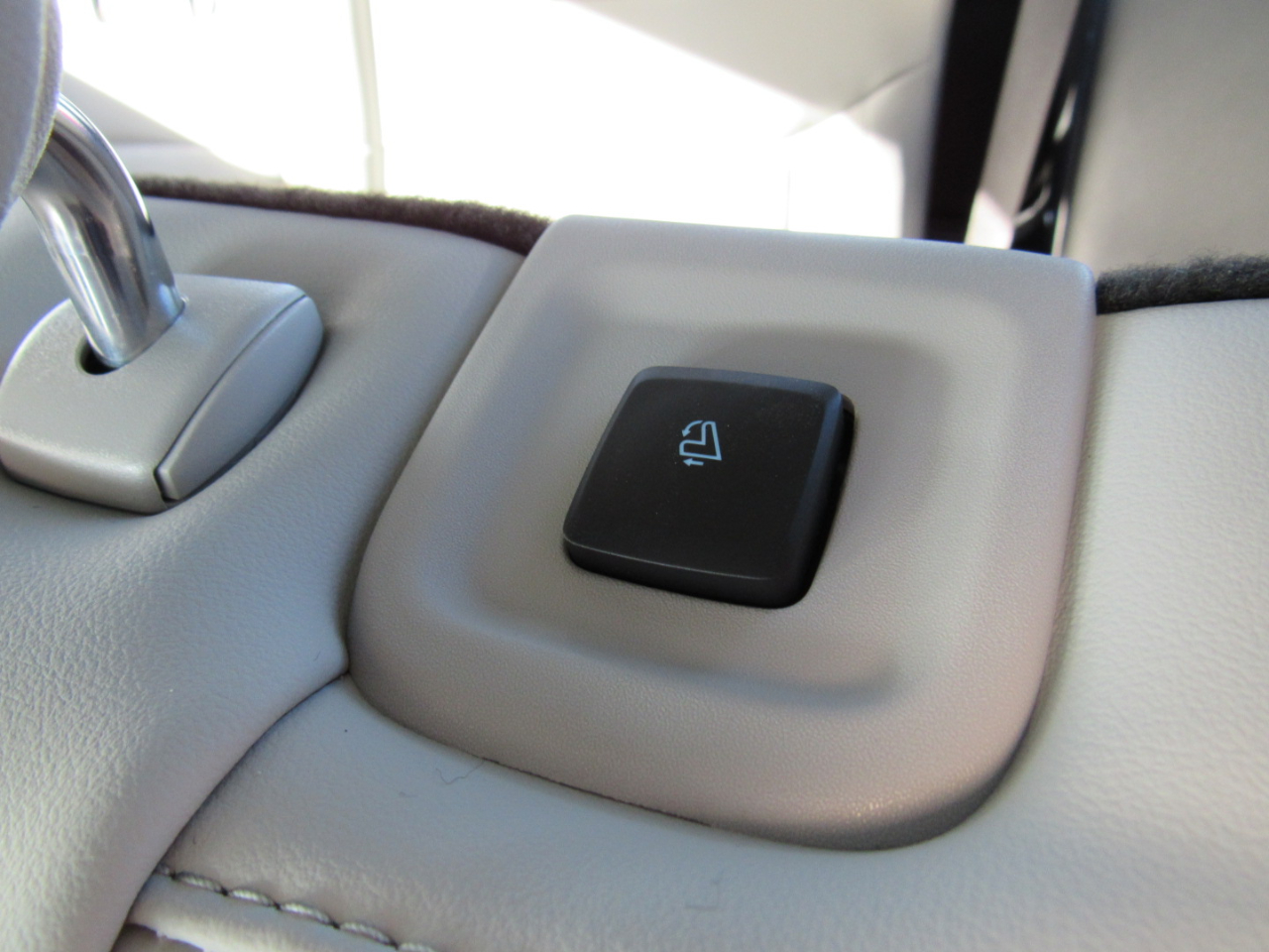 Ford Explorer Platinum 4WD 2026