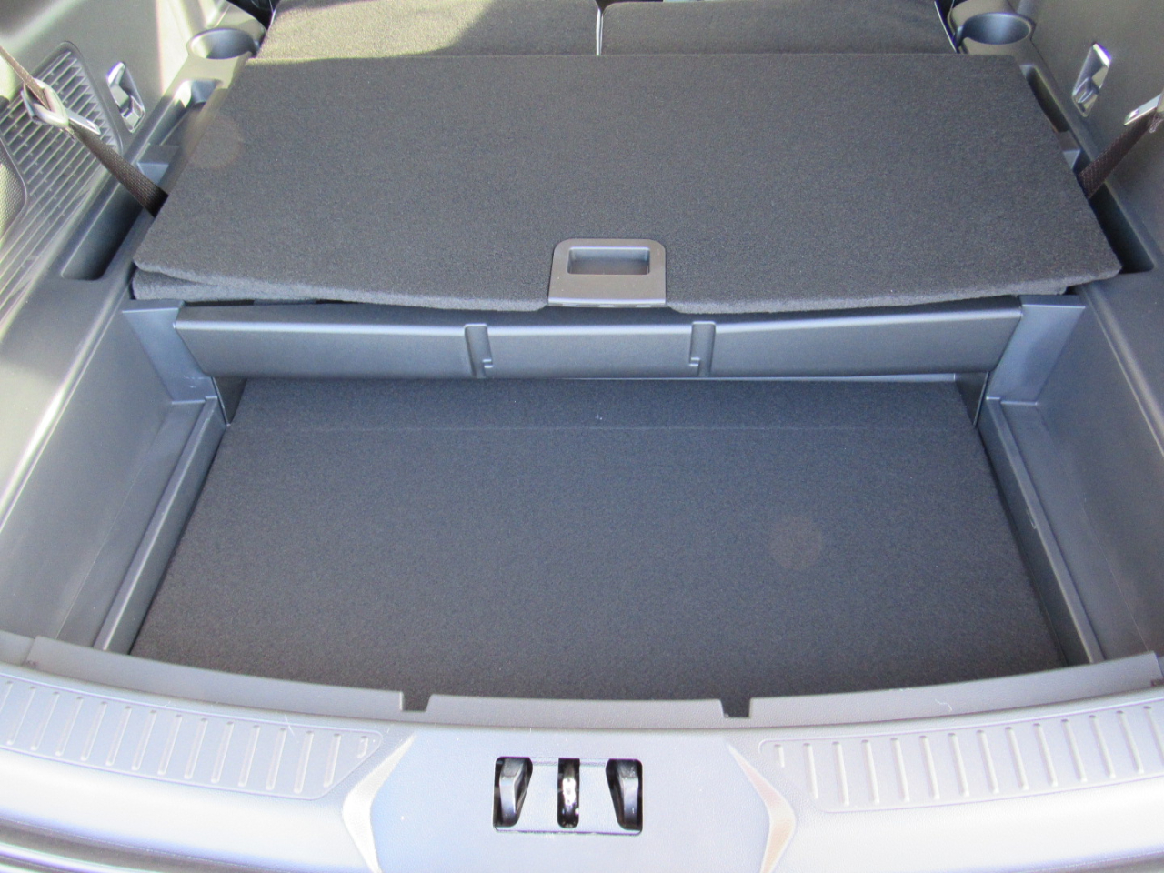 Ford Explorer Platinum 4WD 2026