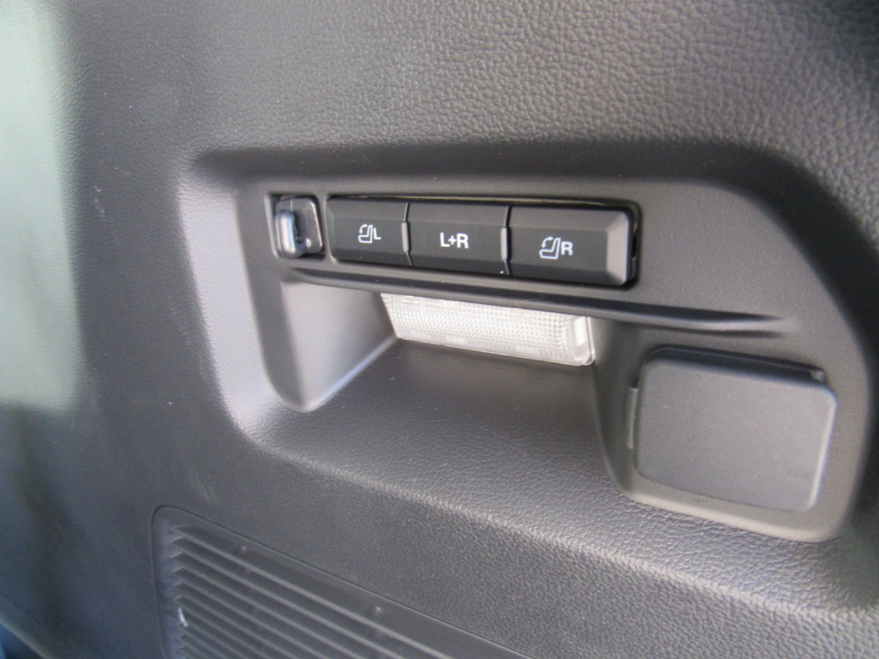 Ford Explorer Platinum 4WD 2026