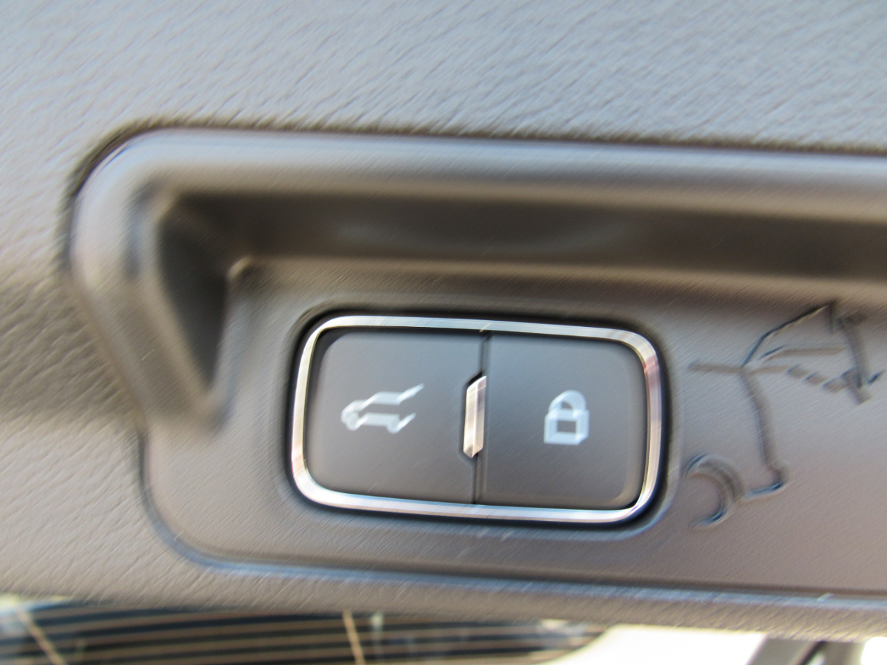 Ford Explorer Platinum 4WD 2026