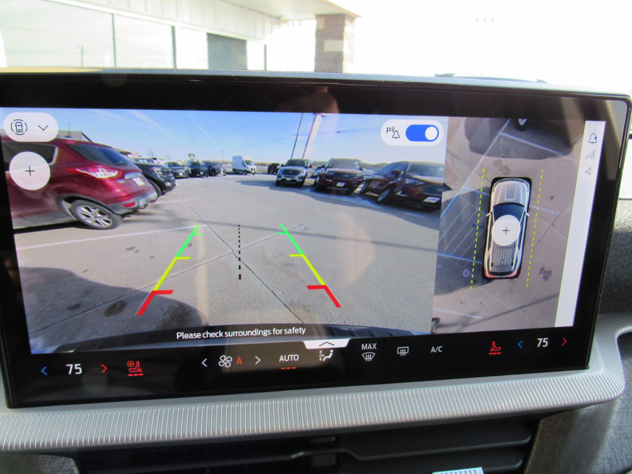 Ford Explorer Platinum 4WD 2026