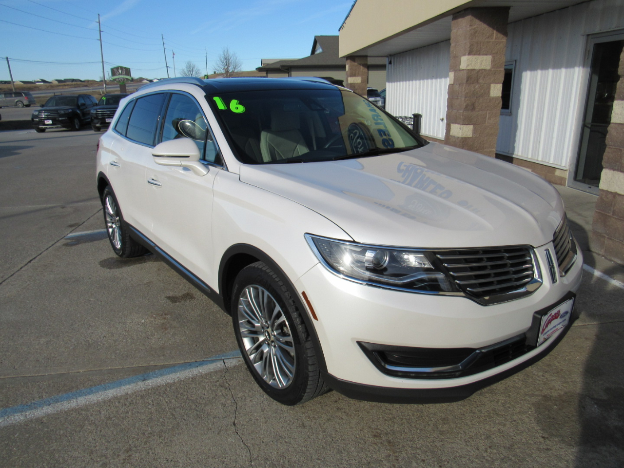 Lincoln MKX AWD 4dr Reserve 2016
