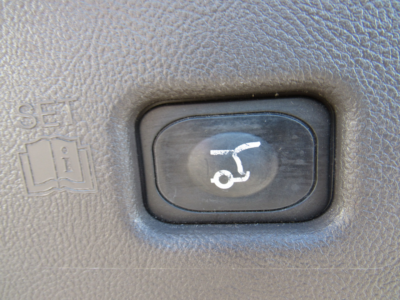 Lincoln MKX AWD 4dr Reserve 2016