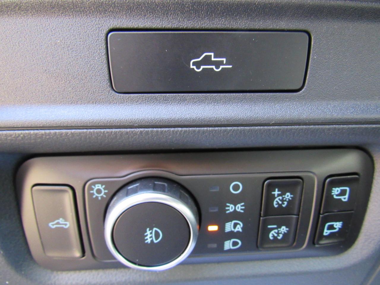 Ford F-150 Lariat 4WD SuperCrew 5.5' Box 2026