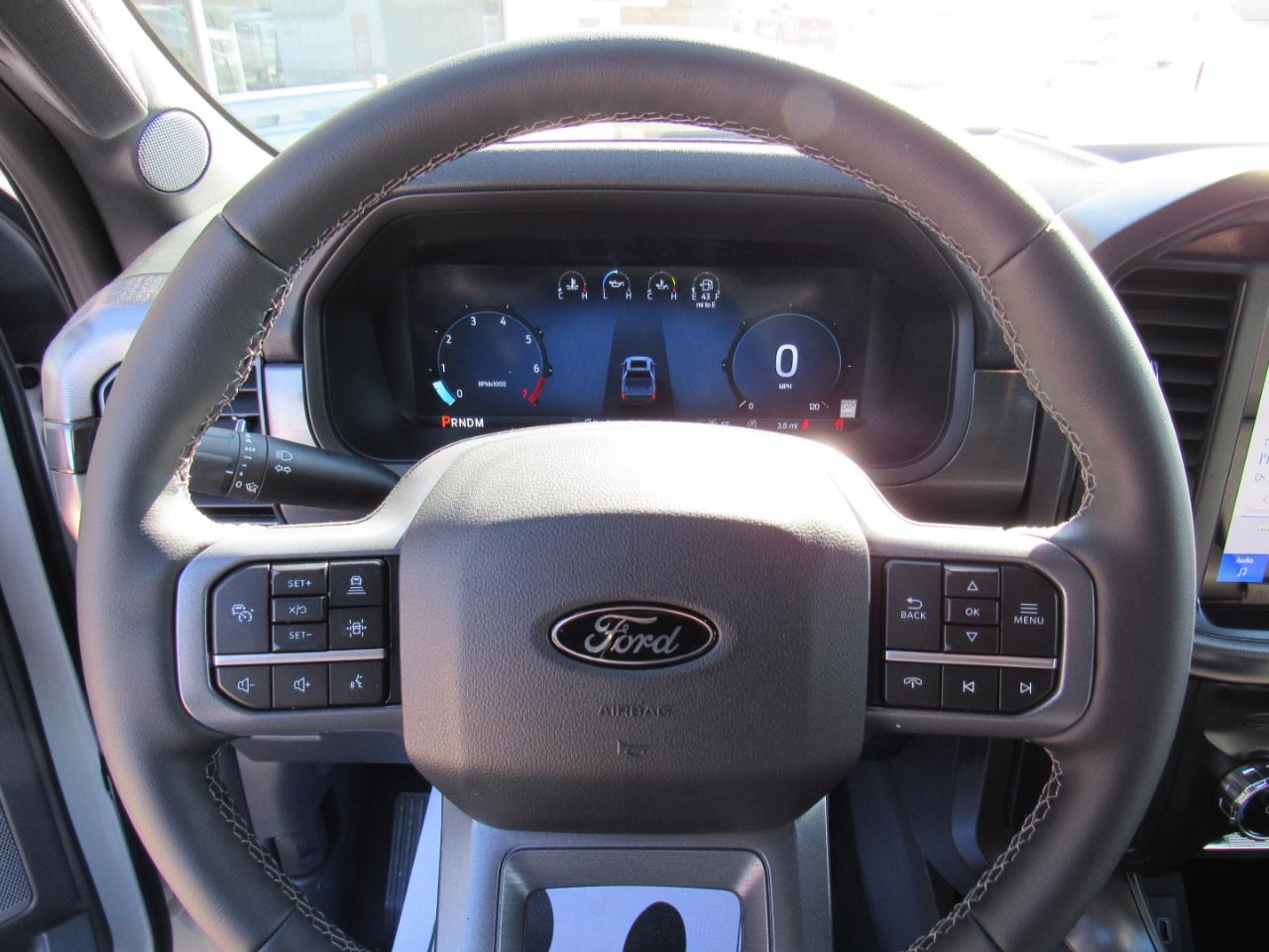 Ford F-150 Lariat 4WD SuperCrew 5.5' Box 2026