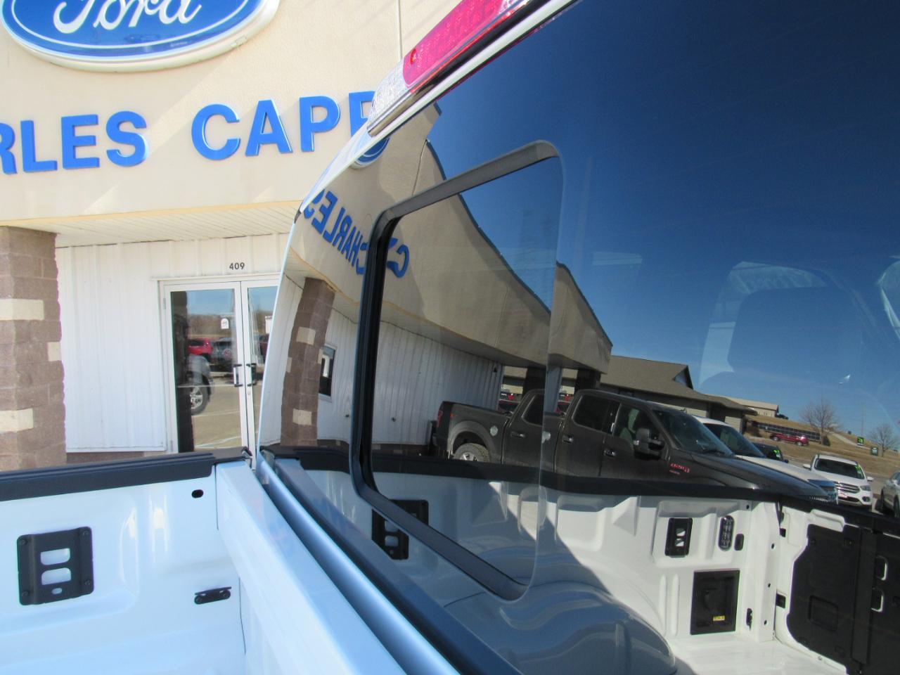 Ford F-150 Lariat 4WD SuperCrew 5.5' Box 2026