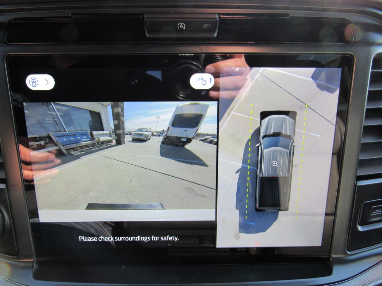 Ford F-150 Lariat 4WD SuperCrew 5.5' Box 2026