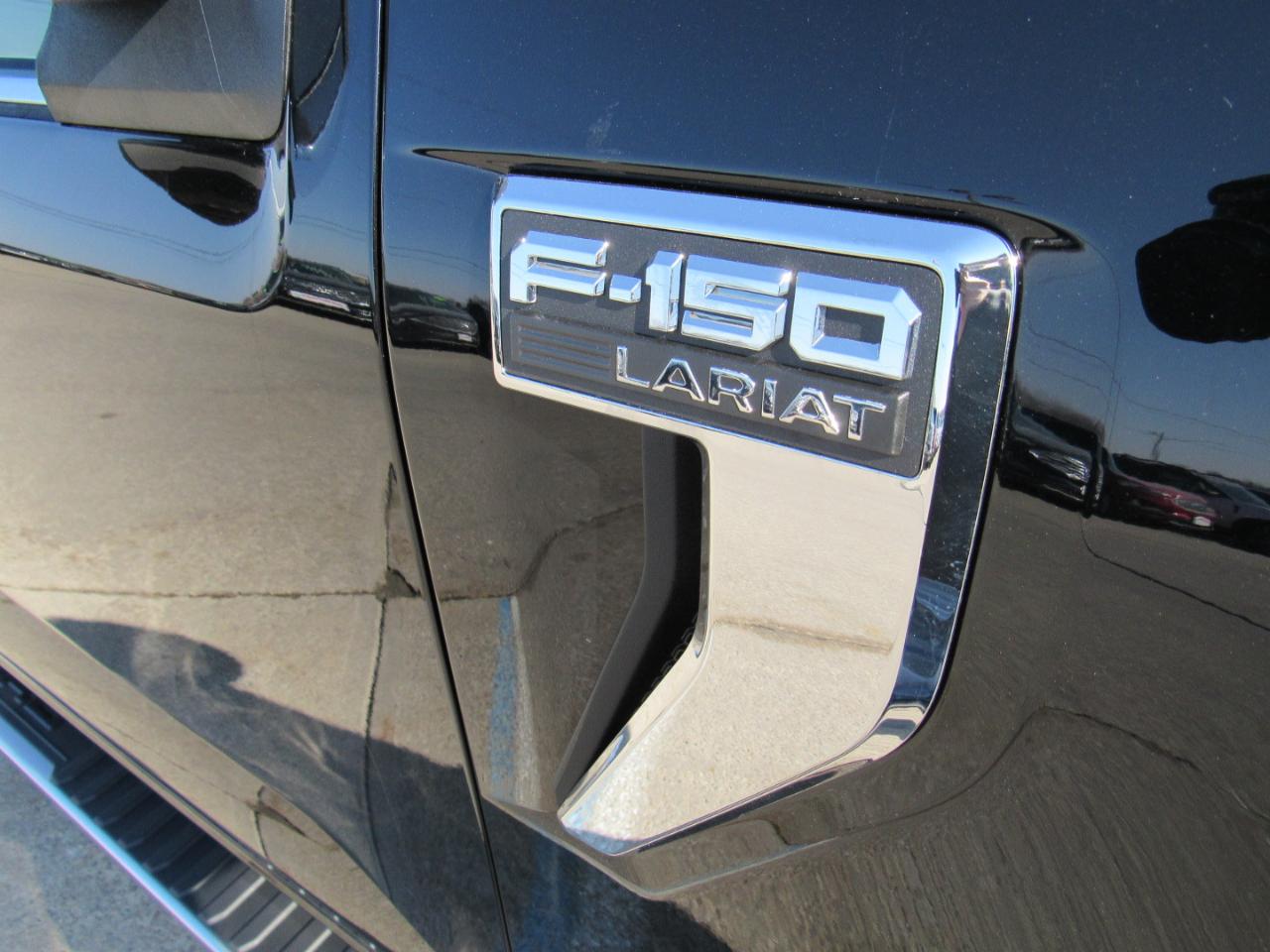 Ford F-150 Lariat 4WD SuperCrew 5.5' Box 2026