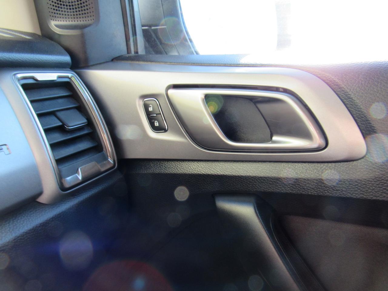 Ford Ranger XLT 4WD SuperCab 6' Box 2023