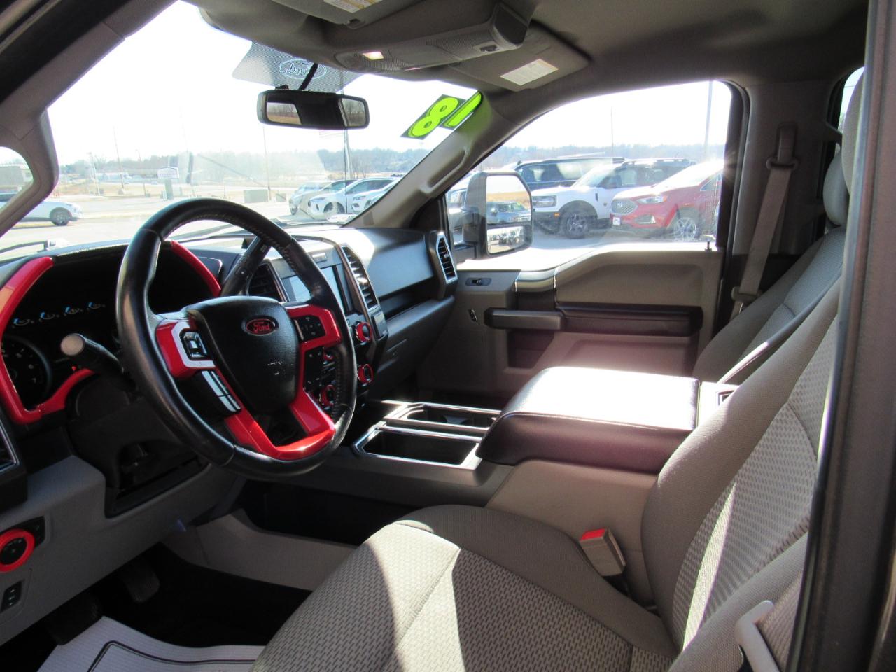 Ford F-150 XLT 4WD SuperCrew 5.5' Box 2018