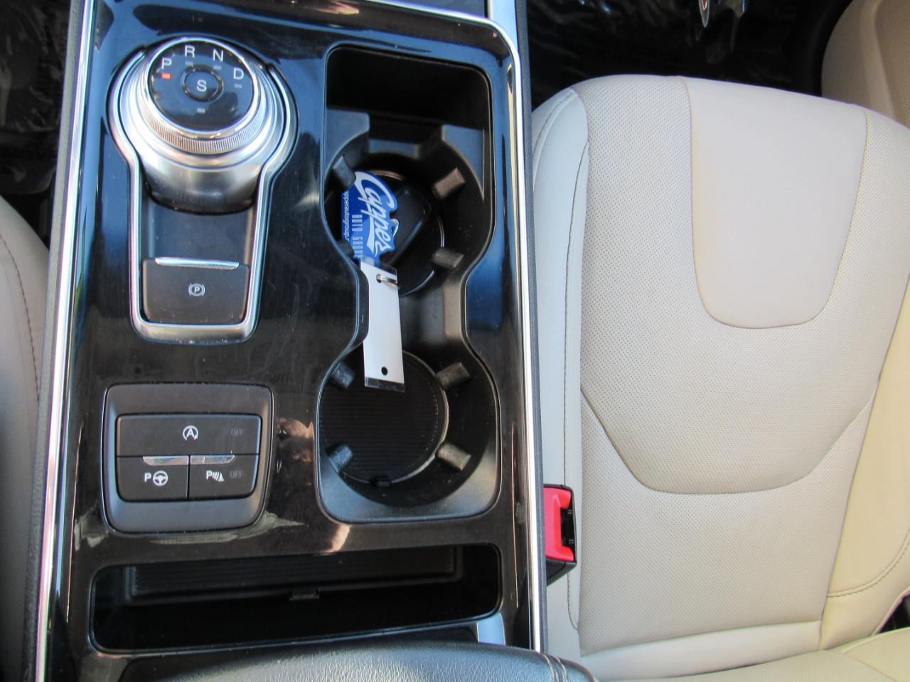 Ford Edge Titanium AWD 2020