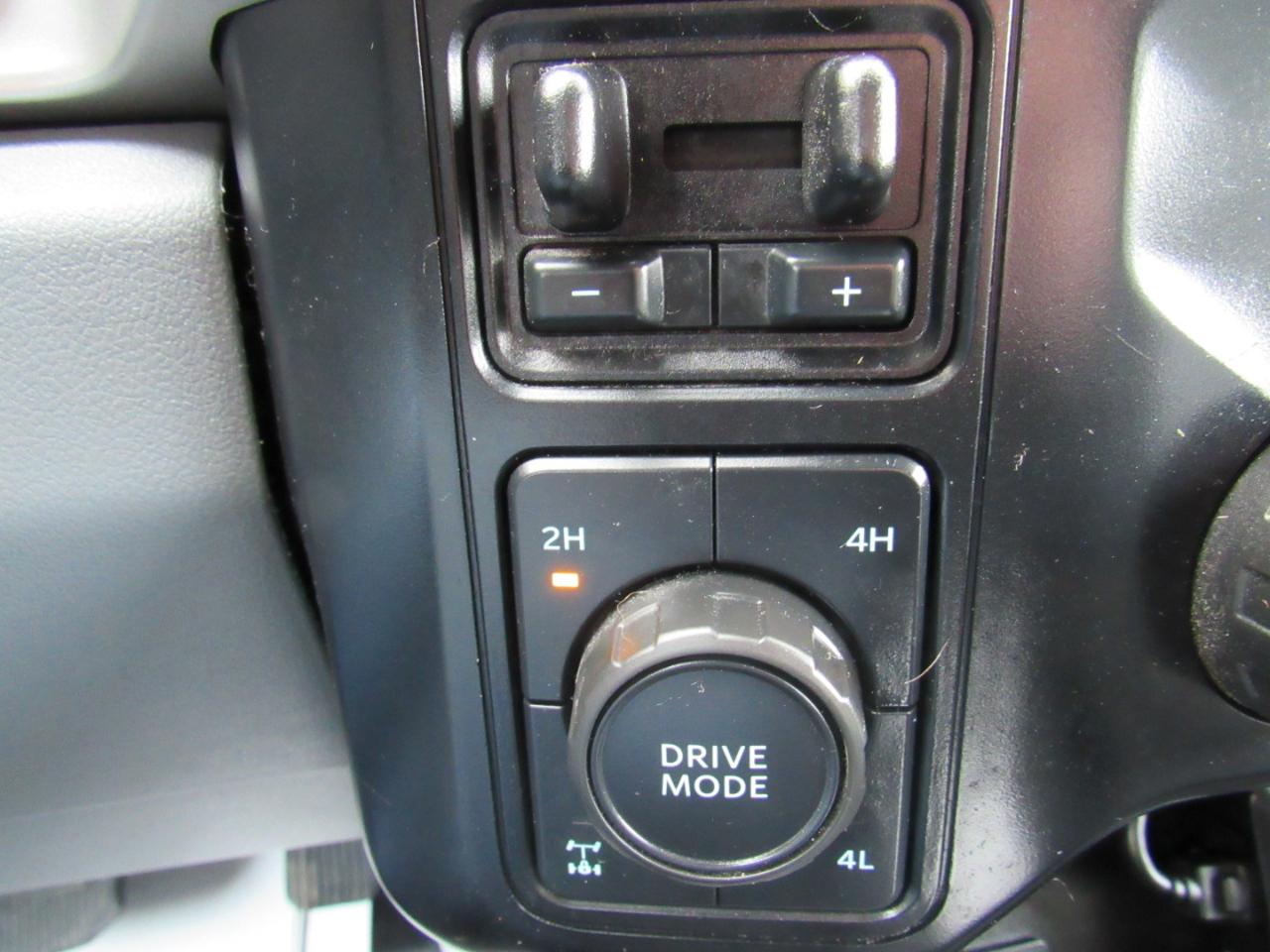 Ford Super Duty F-250 SRW XLT 4WD Crew Cab 6.75' Box 2024